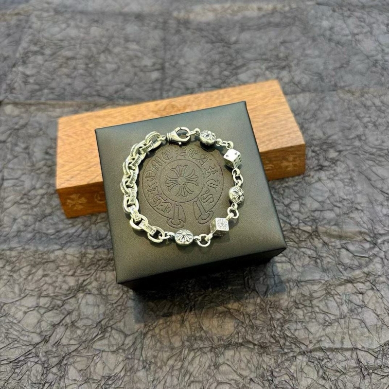 Ch*0me He**ts bracelets